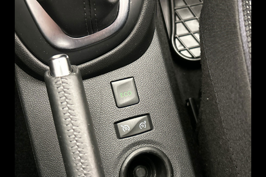 Renault Captur 1.3 TCe Intens Automaat | Dealer onderhouden | Navigatie | Camera | Climate-control | Cruise |