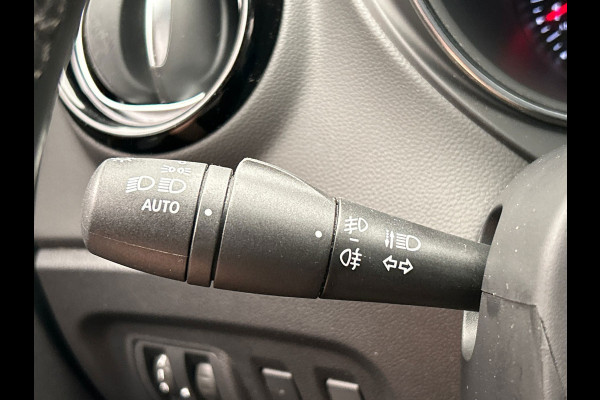 Renault Captur 1.3 TCe Intens Automaat | Dealer onderhouden | Navigatie | Camera | Climate-control | Cruise |