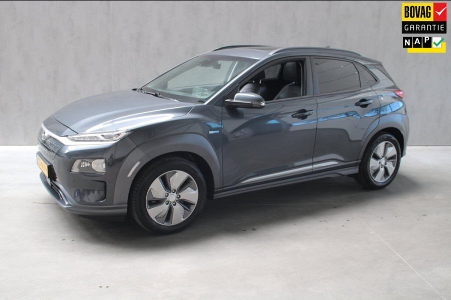 Hyundai Kona EV Premium 64 kWh SOH 92% Camera/Schuifdak/Trekhaak/