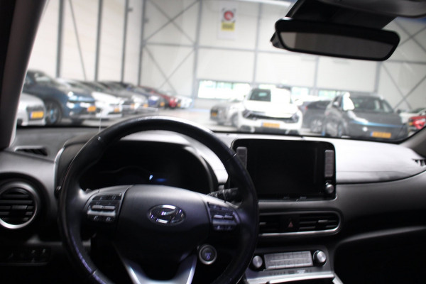 Hyundai Kona EV Premium 64 kWh SOH 92% Camera/Schuifdak/Trekhaak/
