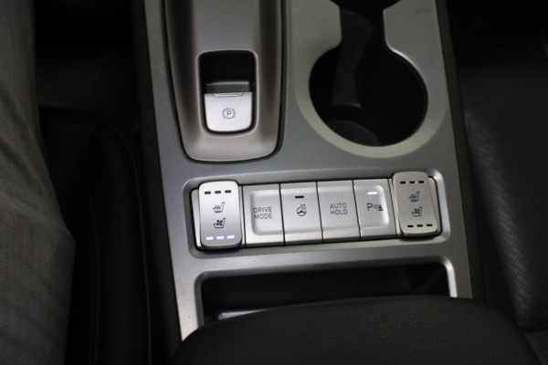 Hyundai Kona EV Premium 64 kWh SOH 92% Camera/Schuifdak/Trekhaak/
