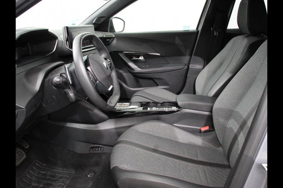 Peugeot 2008 1.2 Allure 136pk Hybrid Automaat Navigatie Apple Carplay Android Auto Camera Parkeersensoren Adaptive Cruise Control Stoelverwarming Climate Control Lichtmetalen velgen