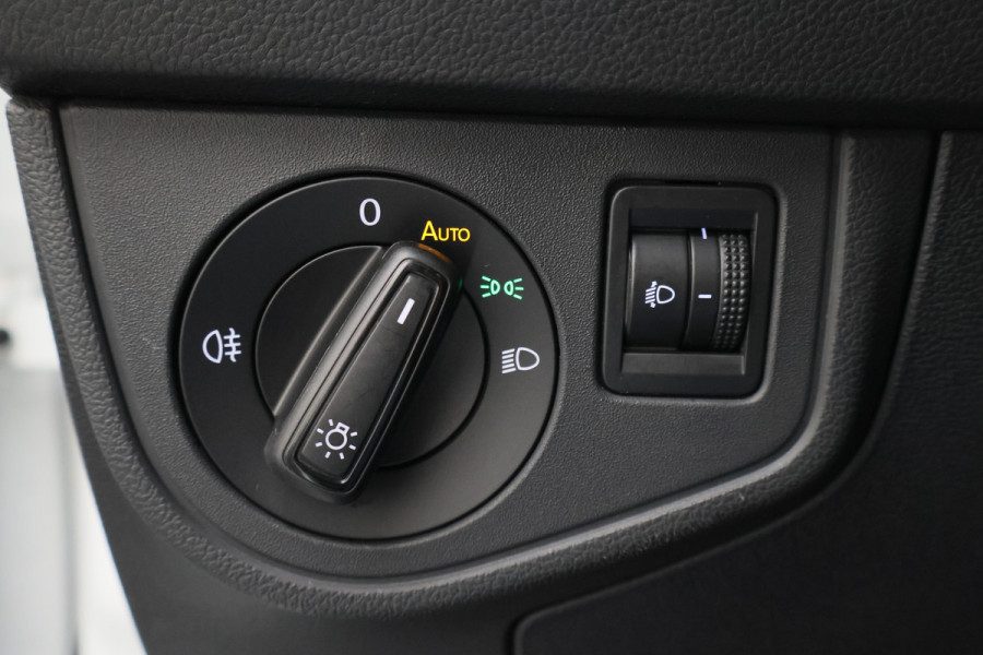 Volkswagen Taigo 1.0 TSI Life Virtual Cockpit, LED, Keyless, Apple Carplay, ACC
