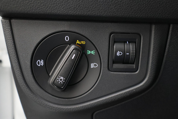 Volkswagen Taigo 1.0 TSI Life Virtual Cockpit, LED, Keyless, Apple Carplay, ACC