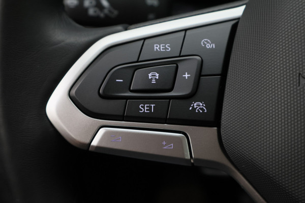 Volkswagen Taigo 1.0 TSI Life Virtual Cockpit, LED, Keyless, Apple Carplay, ACC