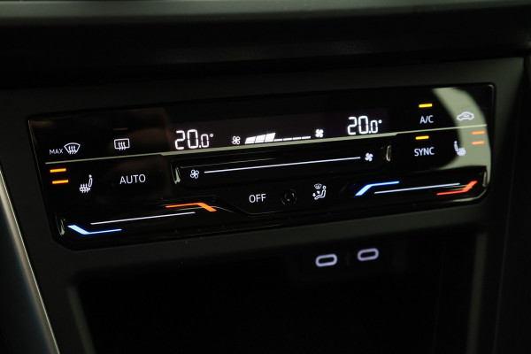 Volkswagen Taigo 1.0 TSI Life Virtual Cockpit, LED, Keyless, Apple Carplay, ACC