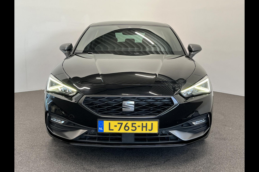 Seat Leon 1.0 eTSI FR Business Intense Automaat Matrix LED Adaptive Cruise Park Assist Virtual Cockpit 10" navigatie 18" Velgen Side Assist/uitparkeerhulp