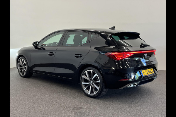 Seat Leon 1.0 eTSI FR Business Intense Automaat Matrix LED Adaptive Cruise Park Assist Virtual Cockpit 10" navigatie 18" Velgen Side Assist/uitparkeerhulp