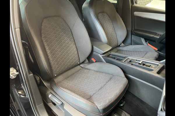 Seat Leon 1.0 eTSI FR Business Intense Automaat Matrix LED Adaptive Cruise Park Assist Virtual Cockpit 10" navigatie 18" Velgen Side Assist/uitparkeerhulp