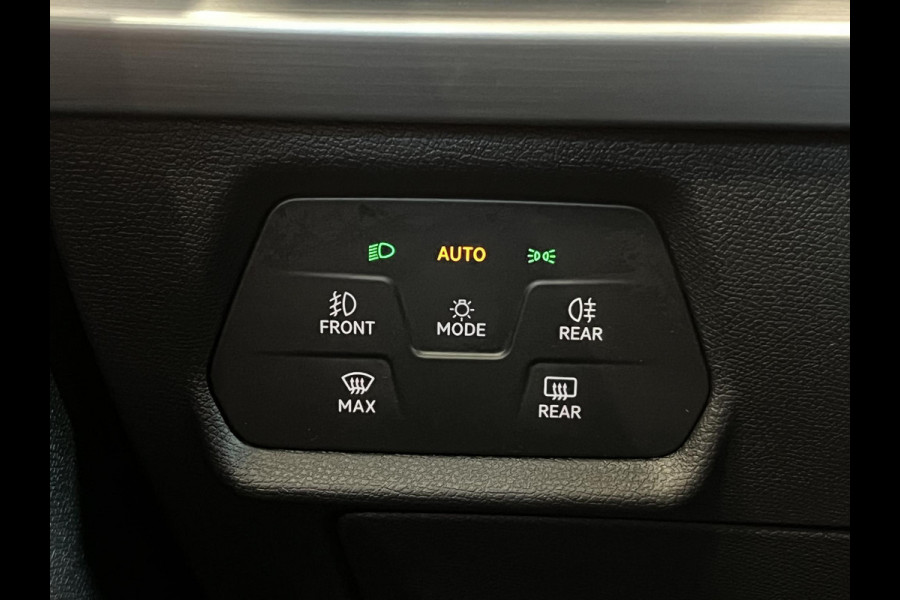 Seat Leon 1.0 eTSI FR Business Intense Automaat Matrix LED Adaptive Cruise Park Assist Virtual Cockpit 10" navigatie 18" Velgen Side Assist/uitparkeerhulp