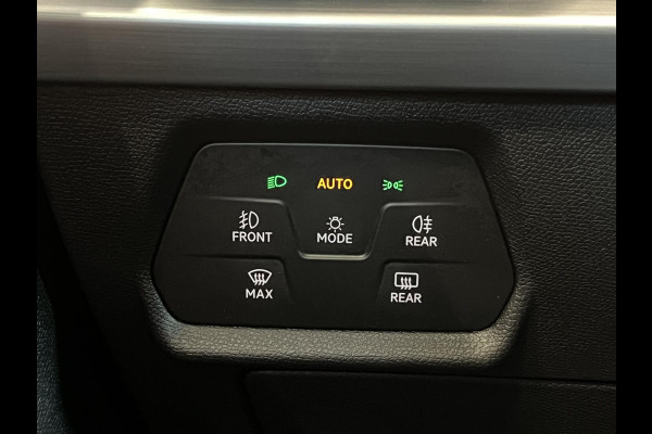 Seat Leon 1.0 eTSI FR Business Intense Automaat Matrix LED Adaptive Cruise Park Assist Virtual Cockpit 10" navigatie 18" Velgen Side Assist/uitparkeerhulp