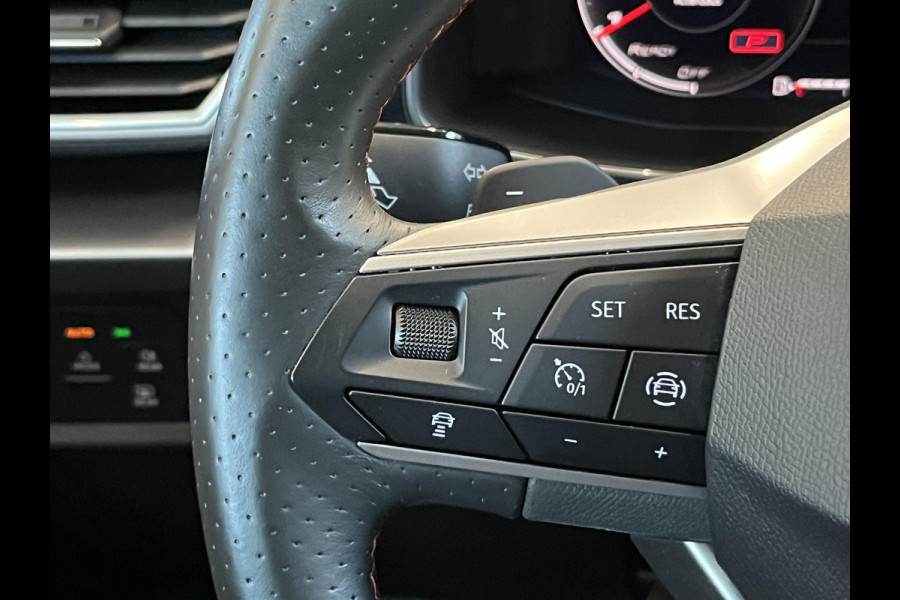 Seat Leon 1.0 eTSI FR Business Intense Automaat Matrix LED Adaptive Cruise Park Assist Virtual Cockpit 10" navigatie 18" Velgen Side Assist/uitparkeerhulp
