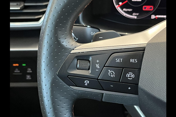 Seat Leon 1.0 eTSI FR Business Intense Automaat Matrix LED Adaptive Cruise Park Assist Virtual Cockpit 10" navigatie 18" Velgen Side Assist/uitparkeerhulp