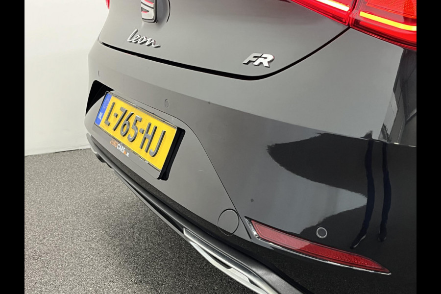 Seat Leon 1.0 eTSI FR Business Intense Automaat Matrix LED Adaptive Cruise Park Assist Virtual Cockpit 10" navigatie 18" Velgen Side Assist/uitparkeerhulp