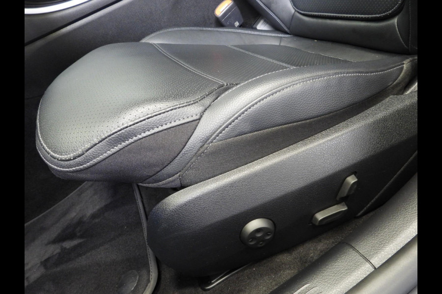 Mercedes-Benz C-Klasse Estate C300e Business Line TREKH./LEER/NIGHT/SFEER/LED/17"LMV!
