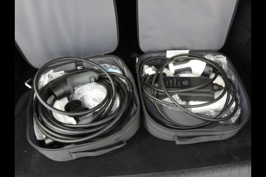 Mercedes-Benz C-Klasse Estate C300e Business Line TREKH./LEER/NIGHT/SFEER/LED/17"LMV!