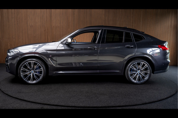 BMW X4 M40i HUD Panodak 360° Harman K Leer ACC Navi Keyless Entry & Go Elektr. uitklapbare trekhaak Elektr. bedienbare achterklep Memory seats Climate voor & achter PDC Zwarte hemelbekleding 21 inch LM v