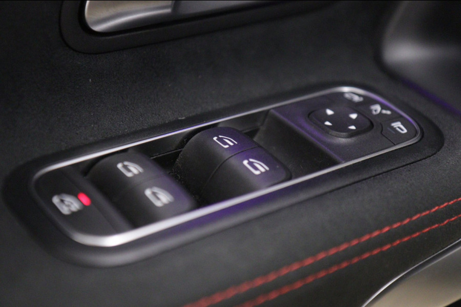 Mercedes-Benz A-Klasse 250 4MATIC AMG-LINE /PANO/CARPLAY/MEMORY/360CAM/VOL