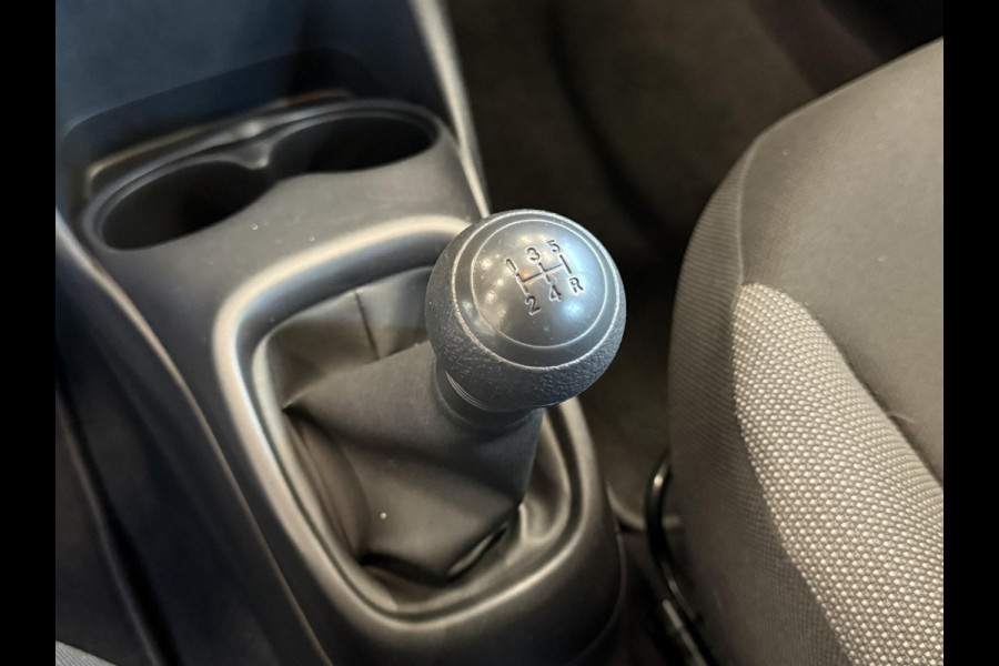 Toyota Aygo 1.0 VVT-i x-fun Airco Bluetooth Centrale vergrendeling + afstand bediening Electrische ramen Led 5 Deurs