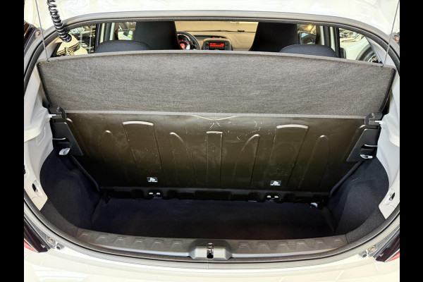 Toyota Aygo 1.0 VVT-i x-fun Airco Bluetooth Centrale vergrendeling + afstand bediening Electrische ramen Led 5 Deurs