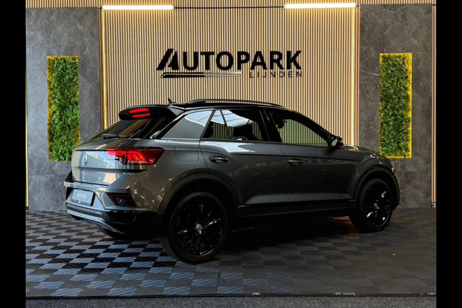 Volkswagen T-Roc 1.5 TSI Sport Business R-Line VIRTUAL|DEALER ONDERHOUDEN|CARPLAY|SFEERVERLICHTING|18INCH|NIGHTPAKKET|NAP|NL AUTO|