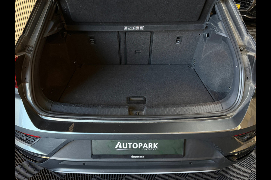 Volkswagen T-Roc 1.5 TSI Sport Business R-Line VIRTUAL|DEALER ONDERHOUDEN|CARPLAY|SFEERVERLICHTING|18INCH|NIGHTPAKKET|NAP|NL AUTO|