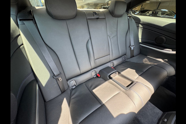 BMW 4 Serie Coupé 420i High Executive M-Pakket 2019 AUT NAP!