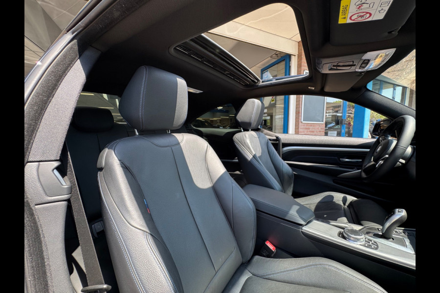 BMW 4 Serie Coupé 420i High Executive M-Pakket 2019 AUT NAP!