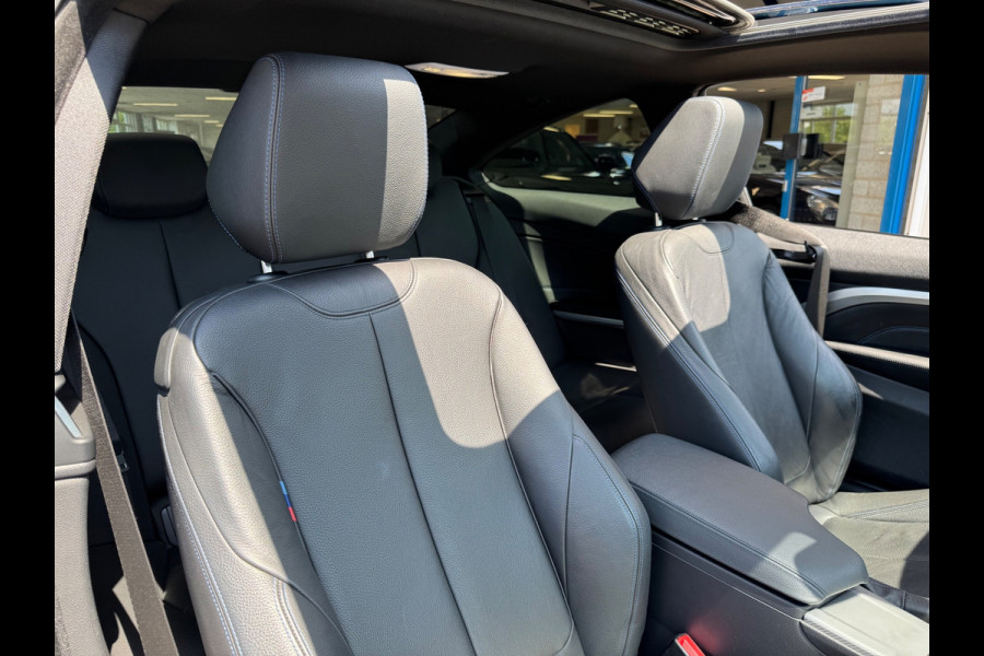 BMW 4 Serie Coupé 420i High Executive M-Pakket 2019 AUT NAP!