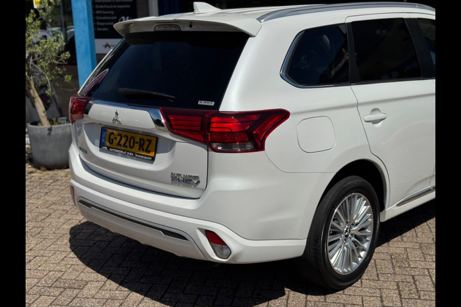 Mitsubishi Outlander 2.4 PHEV Pure+ 2019 AUT NAVI LM NAP!