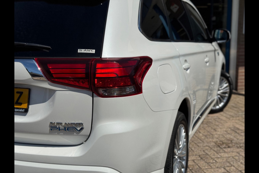 Mitsubishi Outlander 2.4 PHEV Pure+ 2019 AUT NAVI LM NAP!