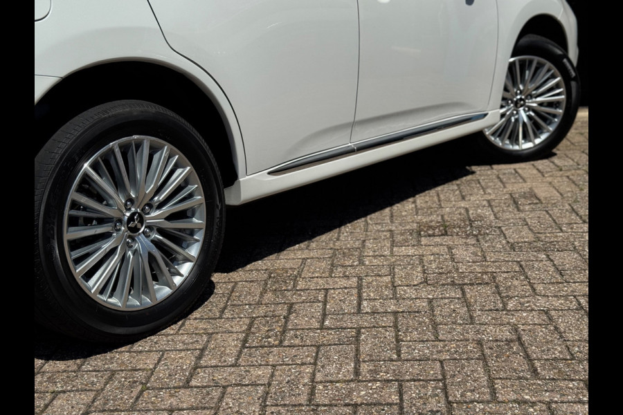 Mitsubishi Outlander 2.4 PHEV Pure+ 2019 AUT NAVI LM NAP!