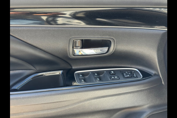 Mitsubishi Outlander 2.4 PHEV Pure+ 2019 AUT NAVI LM NAP!