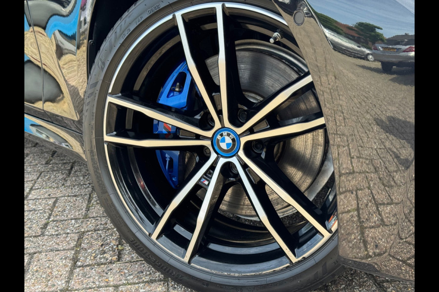 BMW 3-serie 320e M-Pakket Plus AUT NAVI CLIMA LEDER LM NAP!