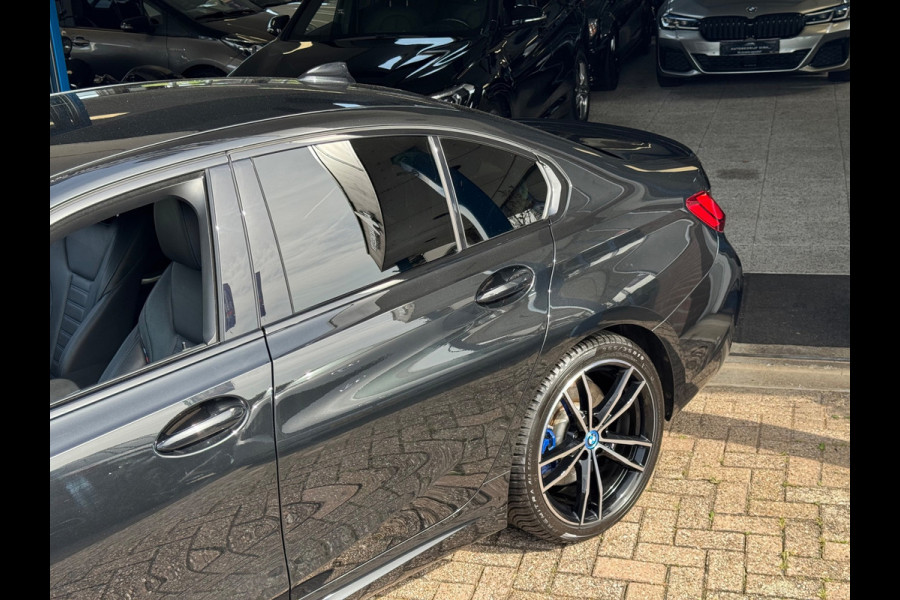 BMW 3-serie 320e M-Pakket Plus AUT NAVI CLIMA LEDER LM NAP!