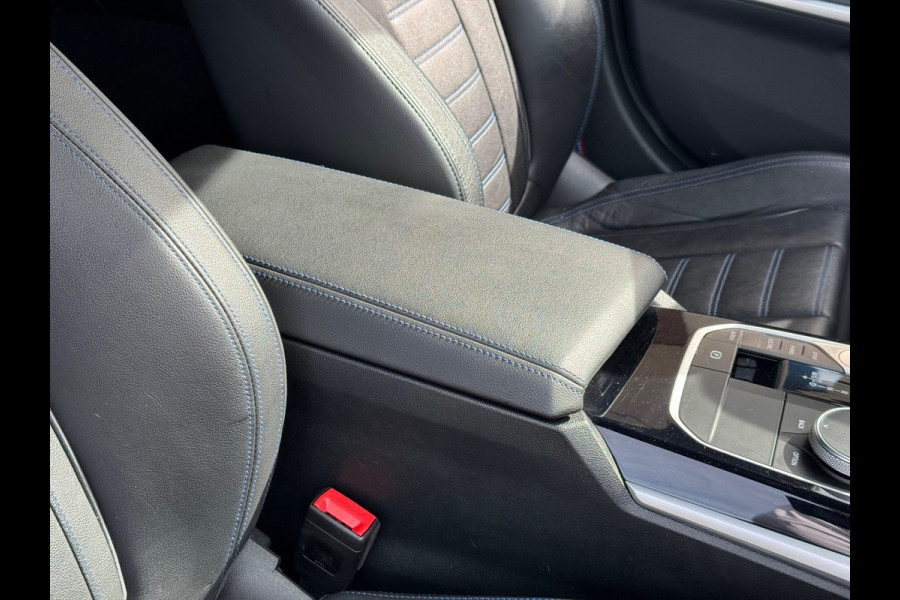 BMW 3-serie 320e M-Pakket Plus AUT NAVI CLIMA LEDER LM NAP!