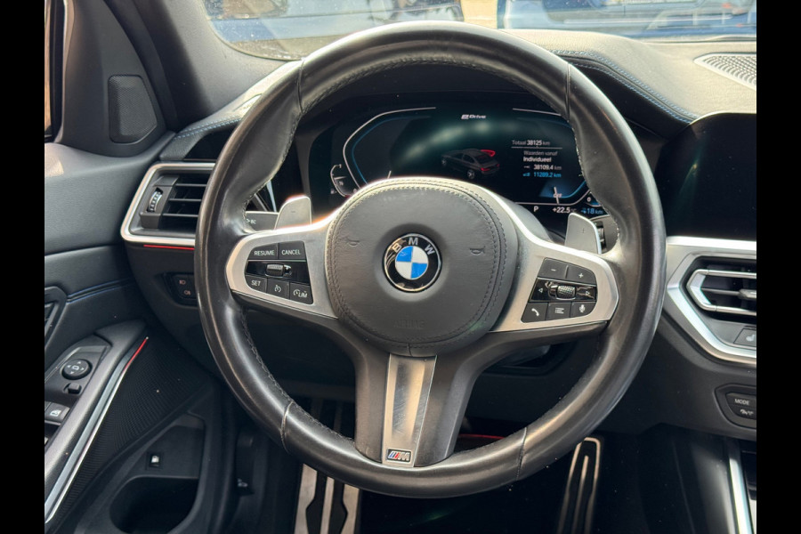 BMW 3-serie 320e M-Pakket Plus AUT NAVI CLIMA LEDER LM NAP!