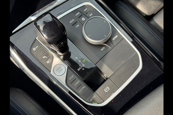 BMW 3-serie 320e M-Pakket Plus AUT NAVI CLIMA LEDER LM NAP!
