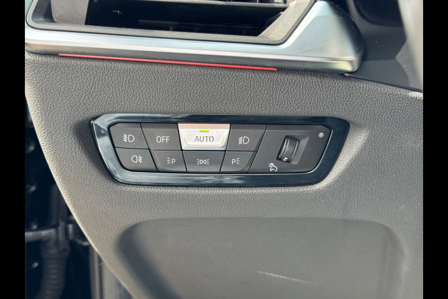 BMW 3-serie 320e M-Pakket Plus AUT NAVI CLIMA LEDER LM NAP!