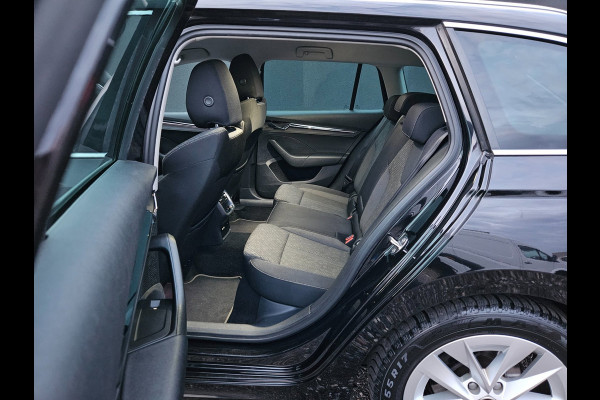 Škoda Octavia Combi 1.5 e-TSI Business Edition Plus AUTOMAAT/VIRTUAL/LED