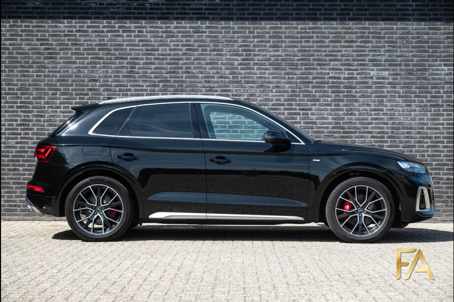 Audi Q5 55 TFSI e S edition Competition SLine|367PK|Headup|Luchtvering