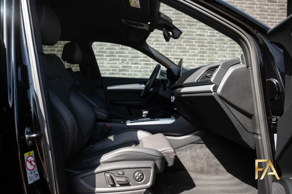 Audi Q5 55 TFSI e S edition Competition SLine|367PK|Headup|Luchtvering