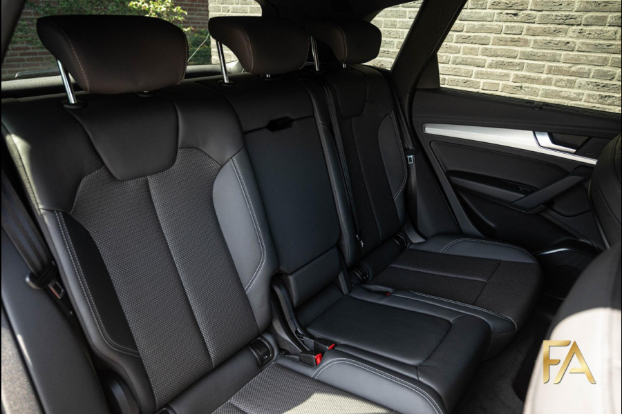 Audi Q5 55 TFSI e S edition Competition SLine|367PK|Headup|Luchtvering