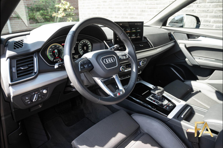 Audi Q5 55 TFSI e S edition Competition SLine|367PK|Headup|Luchtvering