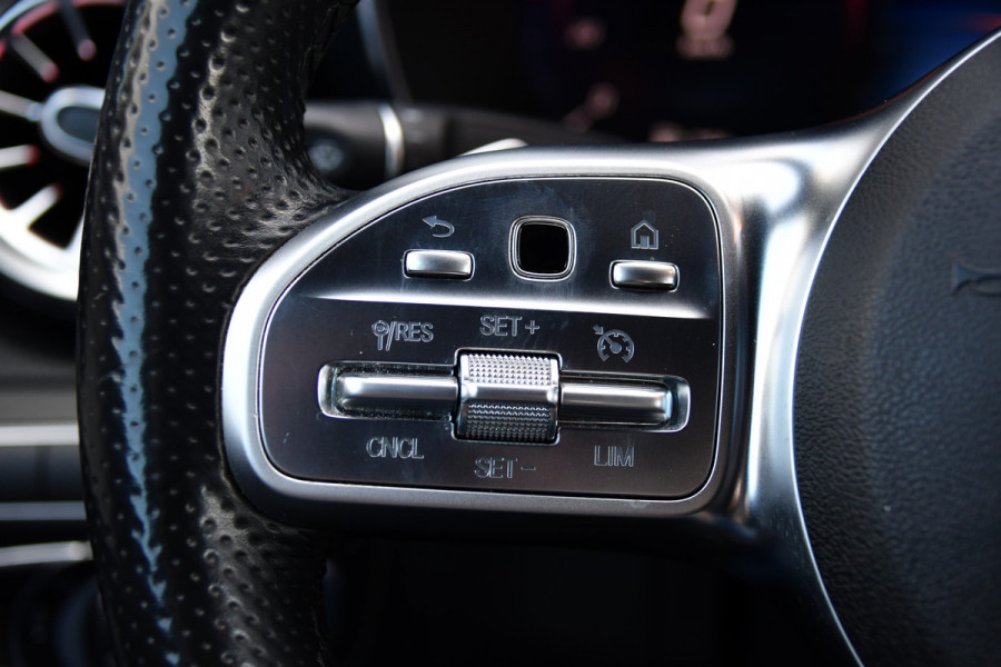 Mercedes-Benz C-Klasse 200 Premium Plus AMG Virtual, Cruise, Carplay, Stoelverwarming, Sfeer, Camera, 184pk, LED, Leder, Uniek!
