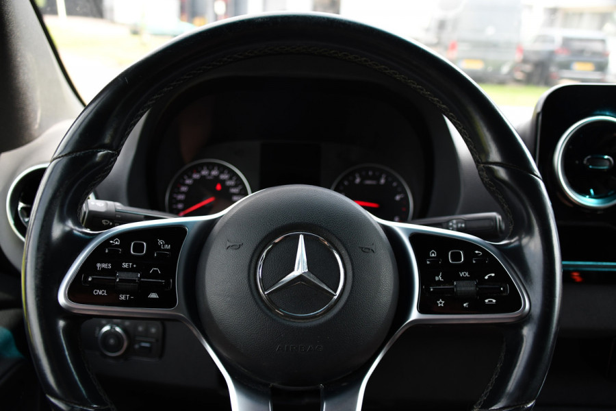 Mercedes-Benz Sprinter 316 2.2 CDI L2H2 DC PB Edition Adaptieve Cruise, Camera, Carplay, LED, 164pk, Stoelverwarming, Trekhaak, Automaat, 10,5'' Mbux, Standkachel, Uniek!