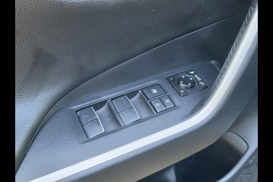 Toyota RAV4 2.5 Hybrid Bi-Tone Pano Navi Leder Camera Bom Volllll