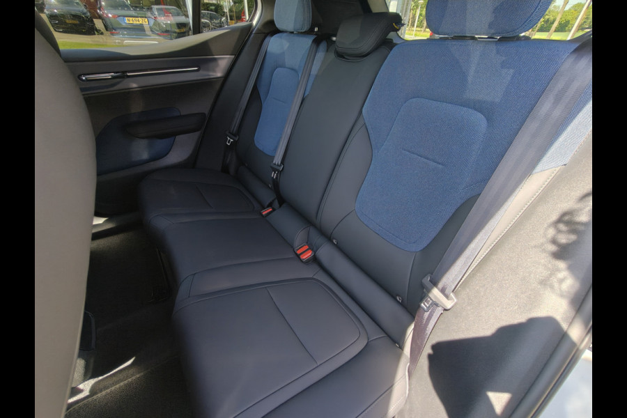 Volvo EX30 Extended Range 272PK Plus Europa 69 kWh | H&K | Climate Pack | ACC | Elektr. stoel | Blis | 20"LMV