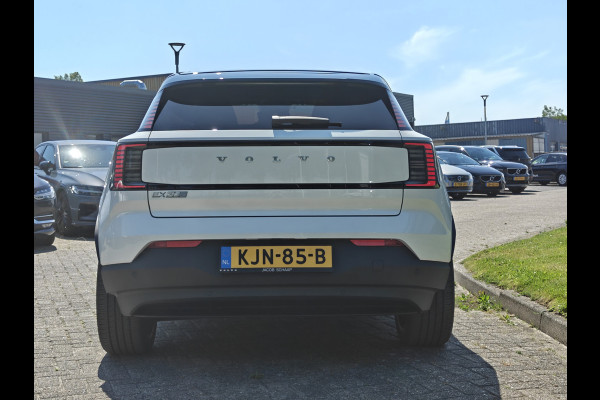 Volvo EX30 Extended Range 272PK Plus Europa 69 kWh | H&K | Climate Pack | ACC | Elektr. stoel | Blis | 20"LMV