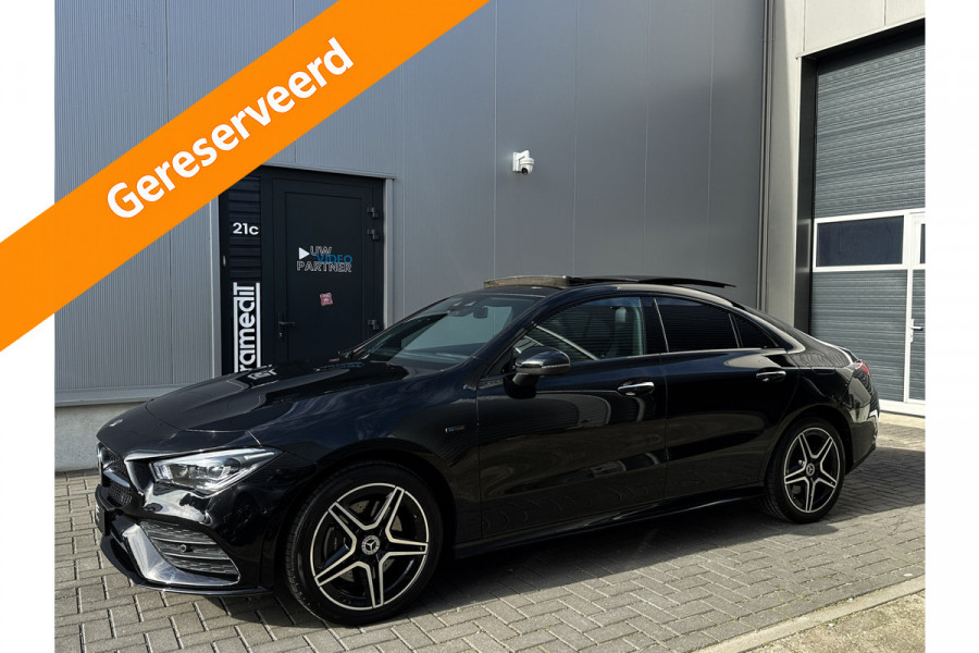Mercedes-Benz CLA-Klasse 250 e AMG Pano | Memory | ACC | Camera | Multi | 1e eig